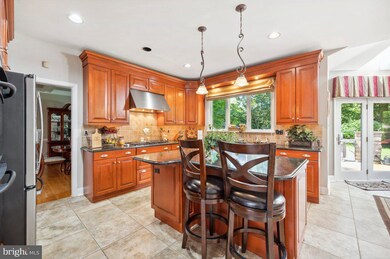 3 Michaels Way, Broomall, PA 19008 - photo 6