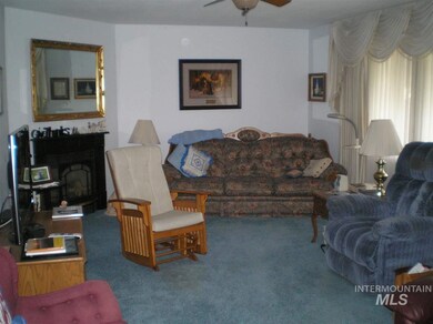 340 Pioneer Rd, Weiser, ID 83672 - photo 3