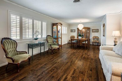 6161 Saratoga Cir, Dallas, TX 75214 - photo 3