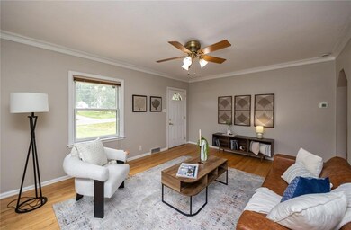 3536 50th St, Des Moines, IA 50310 - photo 2