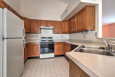 16217 S 34th Way -10
