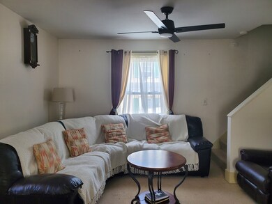 370 University Ave, Lowell, MA 01854 - photo 3