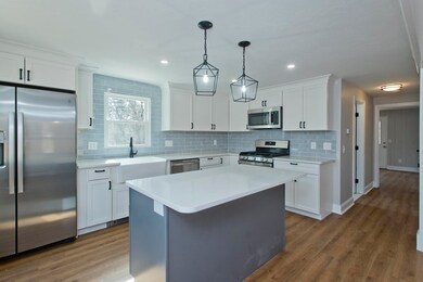 57 Quaker St, Northbridge, MA 01534 - photo 3