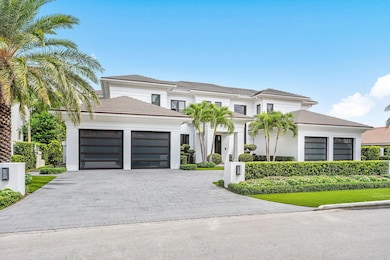 215 W Coconut Palm Rd, Boca Raton, FL 33432 - photo 2