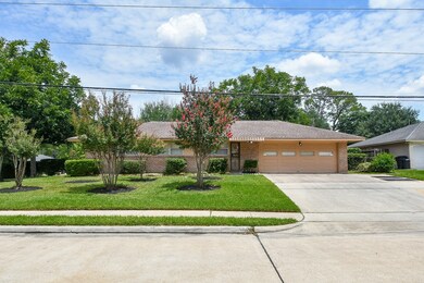 6335 Wynnwood Ln, Houston, TX 77008 - photo 2