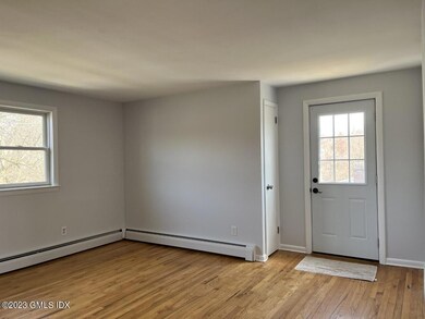 1 Capalbo entry to living room