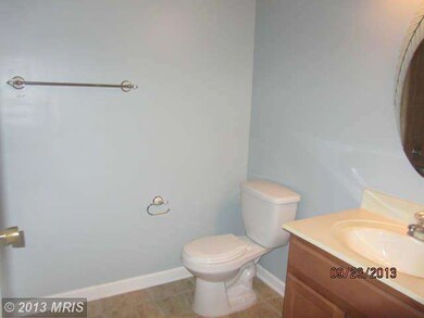 9710 Handerson Place unit 3, Manassas Park, VA 20111 - photo 4