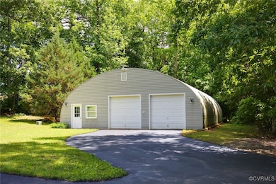 40 ft x 55 ft Quonset hut
