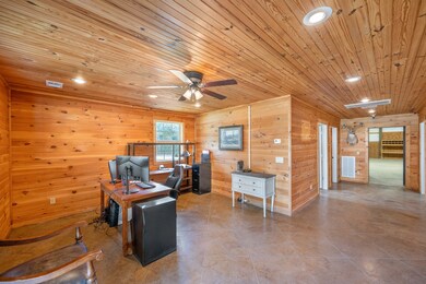 545 W 4th St, Parsons, TN 38363 - photo 7