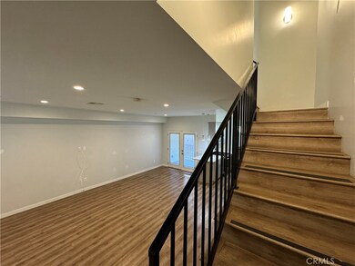 22425 Del Valle St unit 3, Woodland Hills, CA 91364 - photo 6