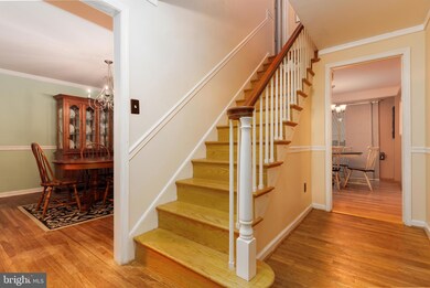 9 Edgewood Dr, Downingtown, PA 19335 - photo 2