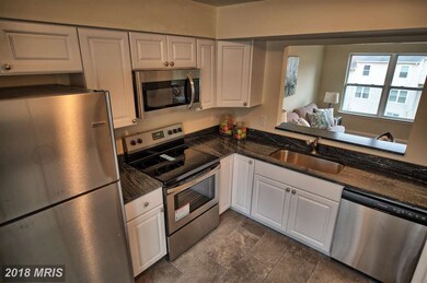 11709 Summer Oak Dr, Germantown, MD 20874 - photo 2