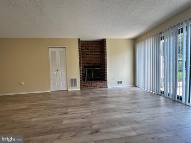 6 Wosniak Ct, Lawrence Township, NJ 08648 - photo 7