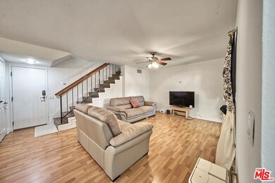 20807 Roscoe Blvd unit 1, Winnetka, CA 91306 - photo 6
