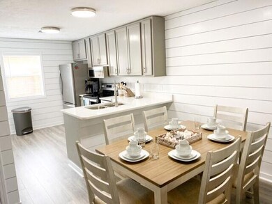 thumbnail_10EB37BD-E1A1-43D5-87C5-3D1FAD