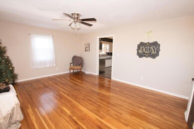 5 livingroom