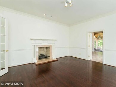 8525 Huntspring Dr, Lutherville Timonium, MD 21093 - photo 6