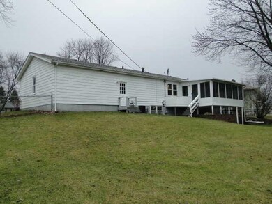 218 Magnolia Dr, Crown Point, IN 46307 - photo 4