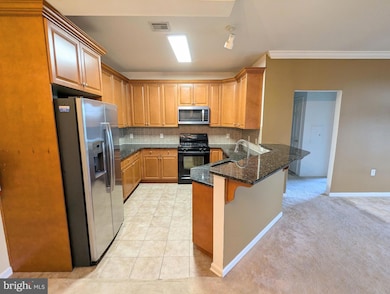 146 Masterson Ct, Trenton, NJ 08618 - photo 3