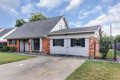 7608 Palomar Dr, North Richland Hills, TX 76180 - photo 2