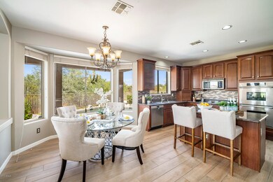 Upgraded eat-in kitchen