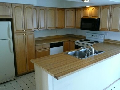 5025 KITCHEN
