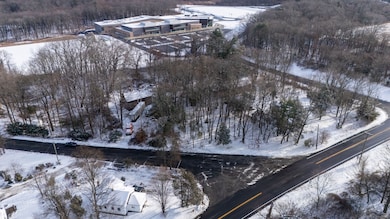 434 Tunxis Ave, Bloomfield, CT 06002 - photo 7