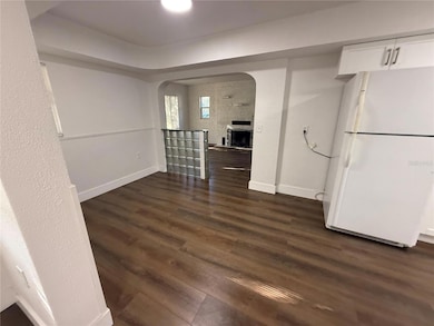 5042 5th St, Zephyrhills, FL 33542 - photo 4