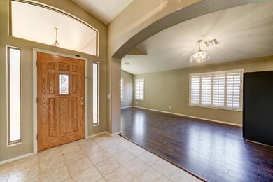 9809 E Obispo Ave-5