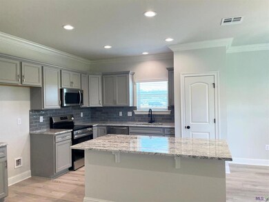 1449 Zachery Ct, Covington, LA 70433 - photo 7