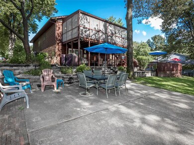 1977 Mapleleaf Dr, Collinsville, IL 62234 - photo 2