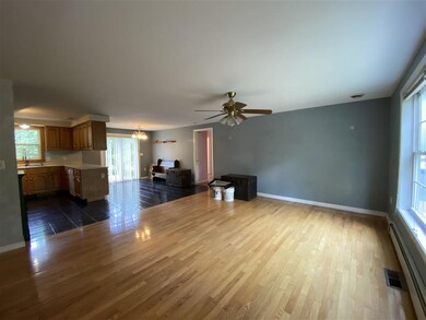 7 Pearl St, Dover, NH 03820 - photo 4