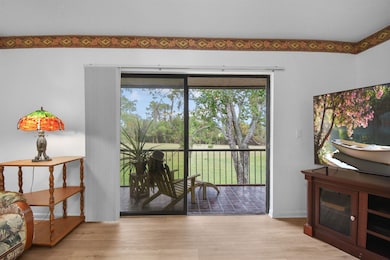 600 Domenico Cir unit F9, Saint Augustine, FL 32086 - photo 2