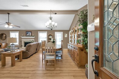 142 Sentinel Oaks, Pinehurst, TX 77362 - photo 5