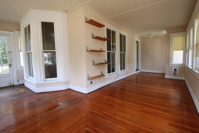 2 Cliftondale Ave, Saugus, MA 01906 - photo 6