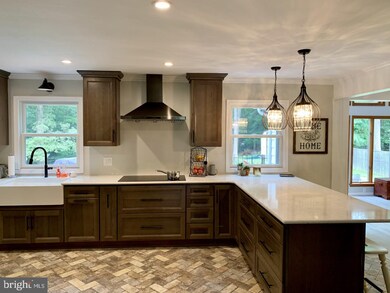 522 Ridge Rd, Annapolis, MD 21401 - photo 2