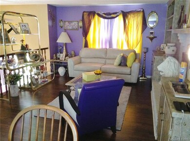 Nice living room with F/P, Newer upgraded laminate