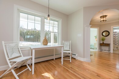 breakfast nook
