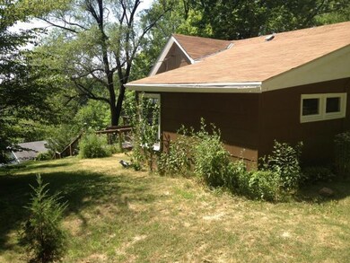 107 Benton St Wathena KS 096