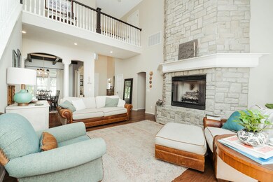 3209N10thSt-9