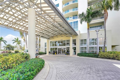 3000 Oasis Grand Blvd unit 1401, Fort Myers, FL 33916 - photo 4