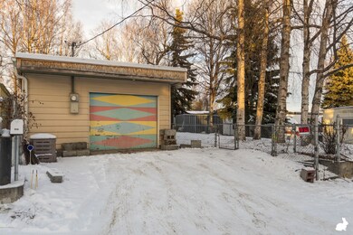 4_GarageRearAccess (1)