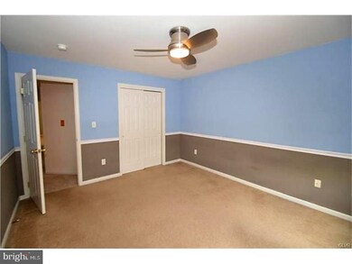 1447 Mohr Cir unit 66, Macungie, PA 18062 - photo 4