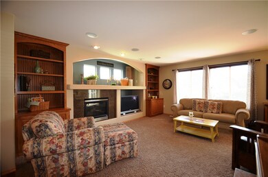 27702 Ridge Way, Stanwood, WA 98292 - photo 2