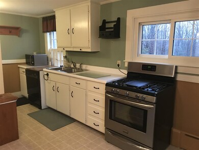 11 Stark Hwy S, Dunbarton, NH 03046 - photo 6