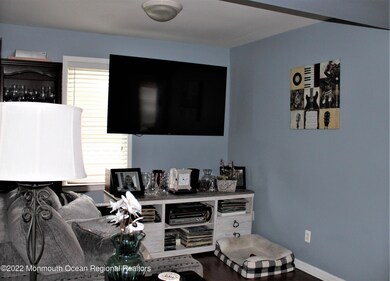 25 Essex St, North Middletown, NJ 07748 - photo 7