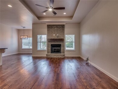 1317 Sonoma Lakes Blvd, Moore, OK 73160 - photo 5