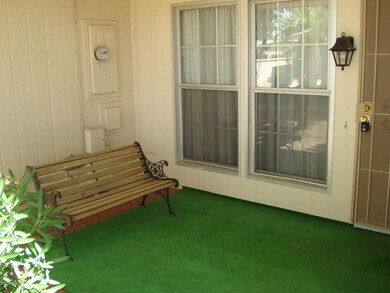 10507 W Highwood Ln, Sun City, AZ 85373 - photo 6