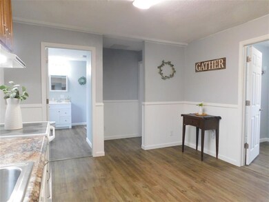 5998 S State Road 1, Bluffton, IN 46714 - photo 4