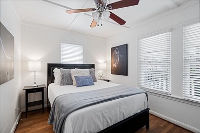 3605 Mandell St, Houston, TX 77006 - photo 7